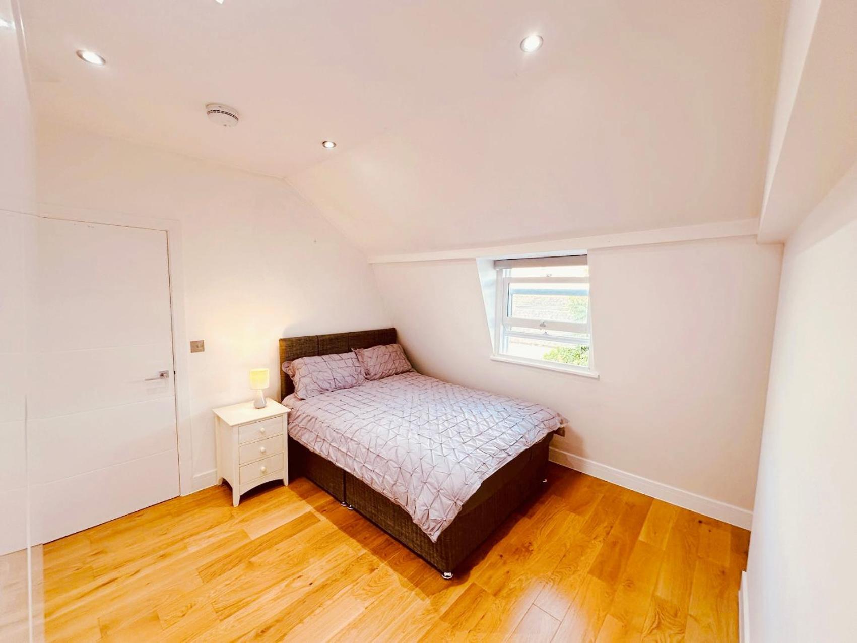 3 Bed 2 Bath Apartment Near Greenwich Park 6 Guests Maximum لندن المظهر الخارجي الصورة