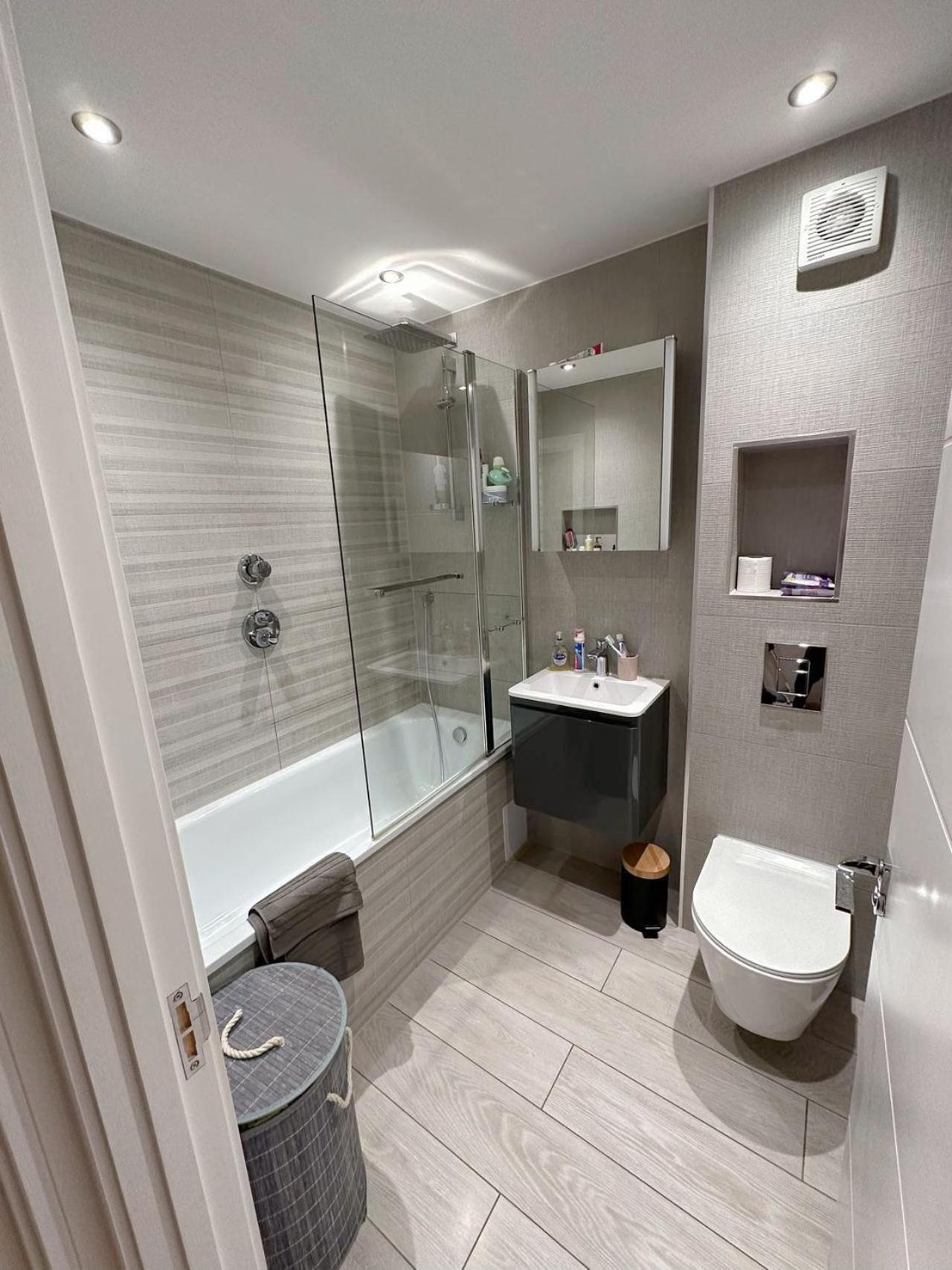 3 Bed 2 Bath Apartment Near Greenwich Park 6 Guests Maximum لندن المظهر الخارجي الصورة